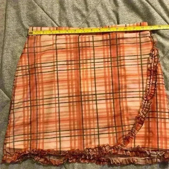 Urban Outfitters Orange Plaid Skirt with Ruffle Detail‎ NWT - Picture 5 of 6